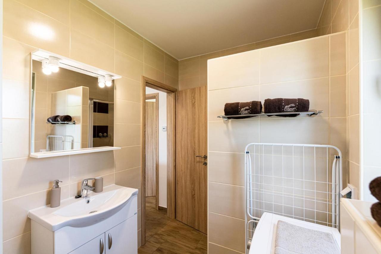 Apartmaji Banonia Veržej Exterior foto